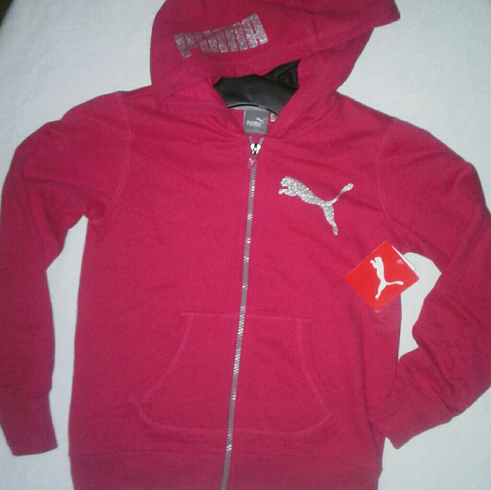 New PUMA full zip up w hood